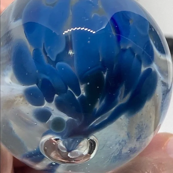 Glass Paperweight/Art Piece - Picture 6 of 7